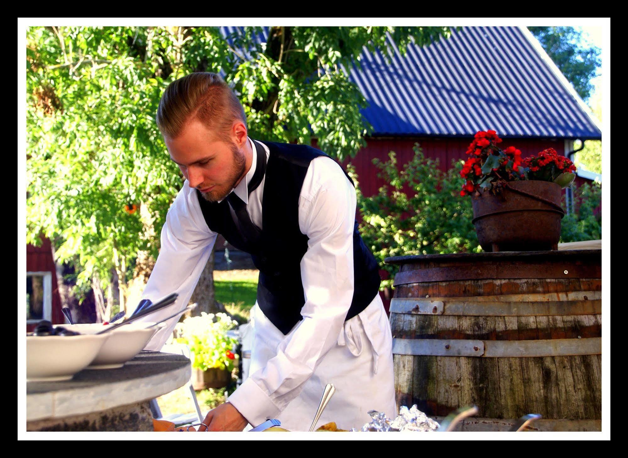 Paulsens Hotel Lyngdal Buitenkant foto